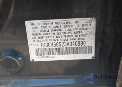 2003 Honda Accord 3.0 Ex z USA, uszkodzony, nr VIN 1HGCM66523A040880